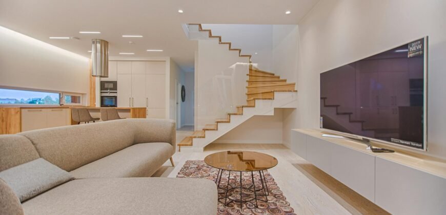 4-Bedroom Modern Ensuite Maisonette Villa House for Sale in Ondiri, Kikuyu 